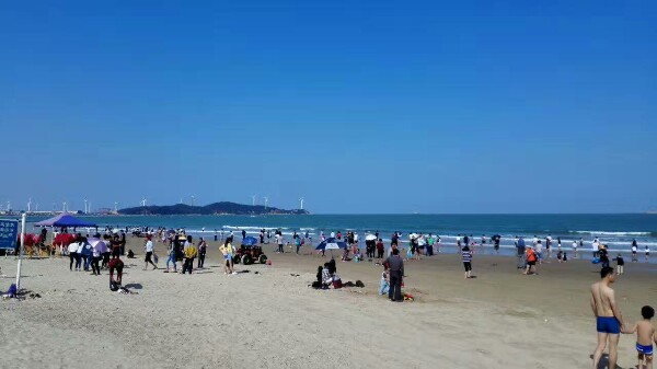 今天给大家整理了一份六鳌翡翠湾景区的出行指南,分享给大家～ 门票