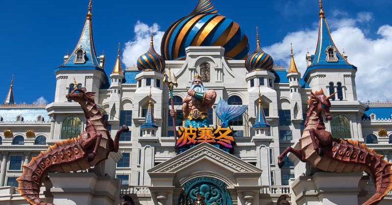 快来跟随我的脚步,一起畅游波塞冬海底世界!