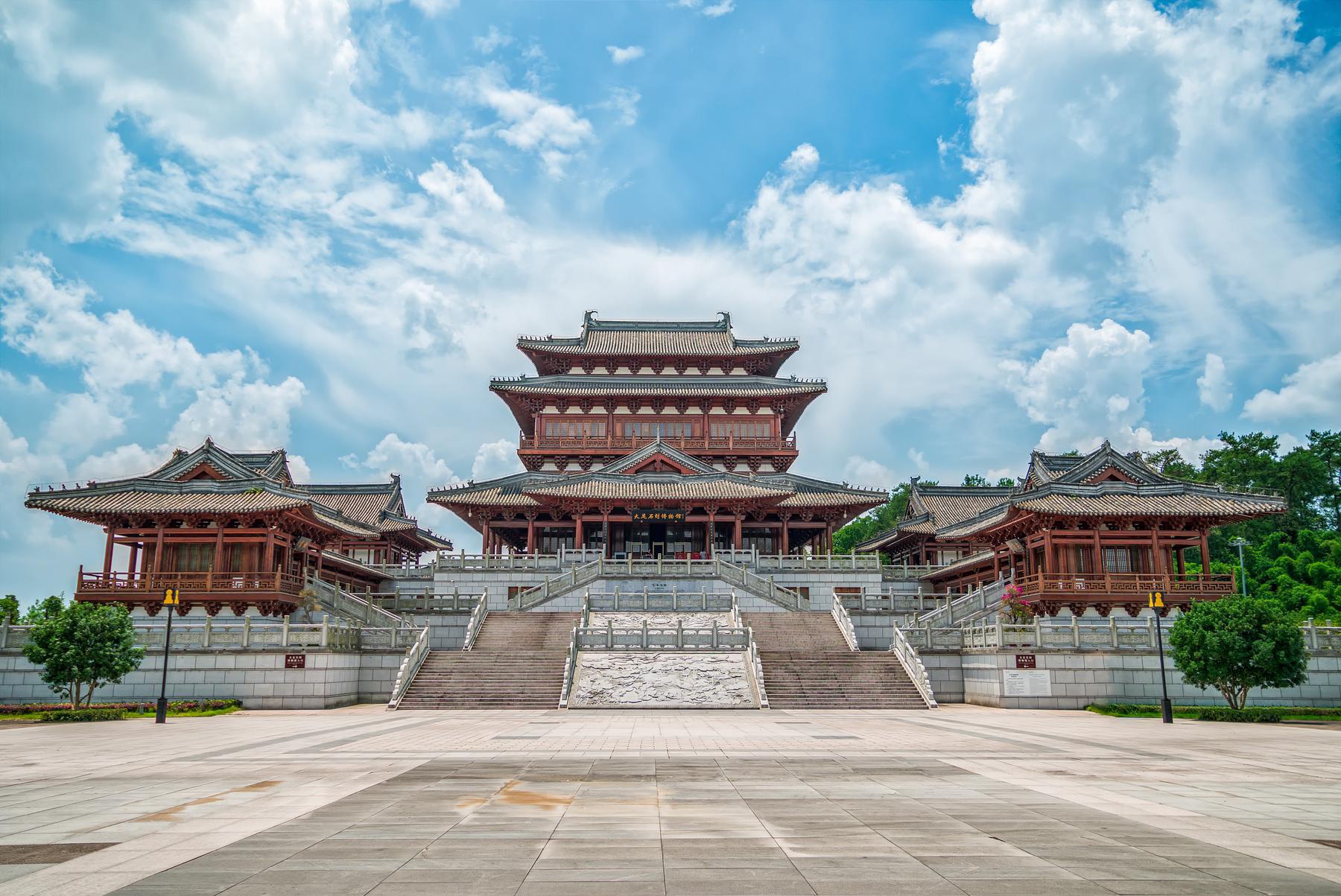 怎么去 大足石刻宝顶山景区-贵宾专用地上停车场 ?